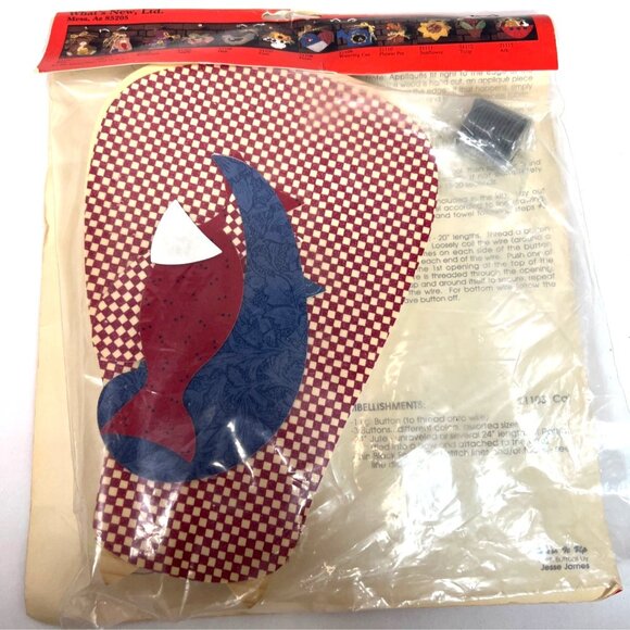 Wooden Wonders Cat Design Precut Wood & Cotton Fabric Applique Kit - Picture 4 of 5